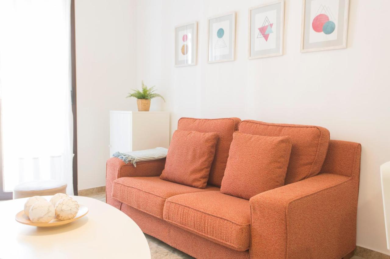 Apartamento Santuario De La Victoria Малага Экстерьер фото